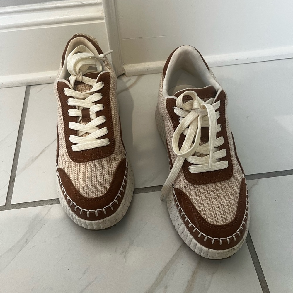 Universal Thread Brown and Cream Women's Sneakers